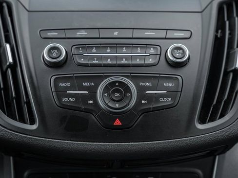 Used 2019 Ford Escape S image 20