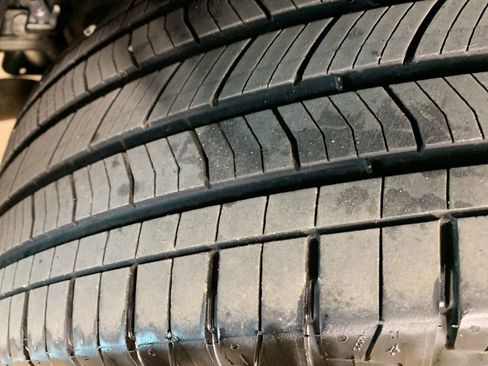 Used 2024 Jeep Grand Cherokee L Altitude image 39