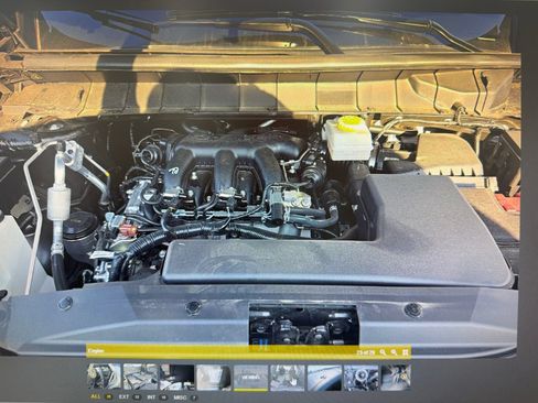 Used 2025 Nissan Pathfinder Rock Creek AWD/4WD image 19