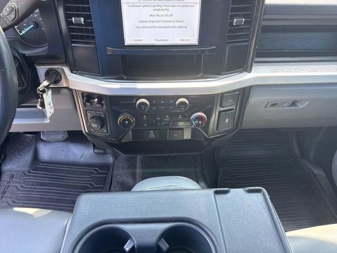 Used 2023 Ford F250 XL w/ XL Chrome Package AWD/4WD image 41