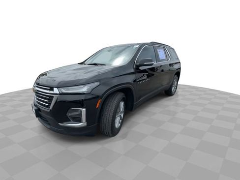 Certified 2023 Chevrolet Traverse LT FWD image 4