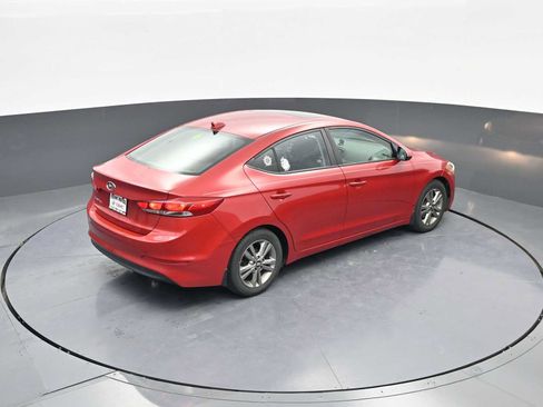 Used 2017 Hyundai Elantra Value Edition image 25