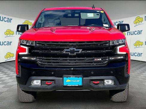 Used 2021 Chevrolet Silverado 1500 LT Trail Boss w/ Convenience Package II AWD/4WD image 2
