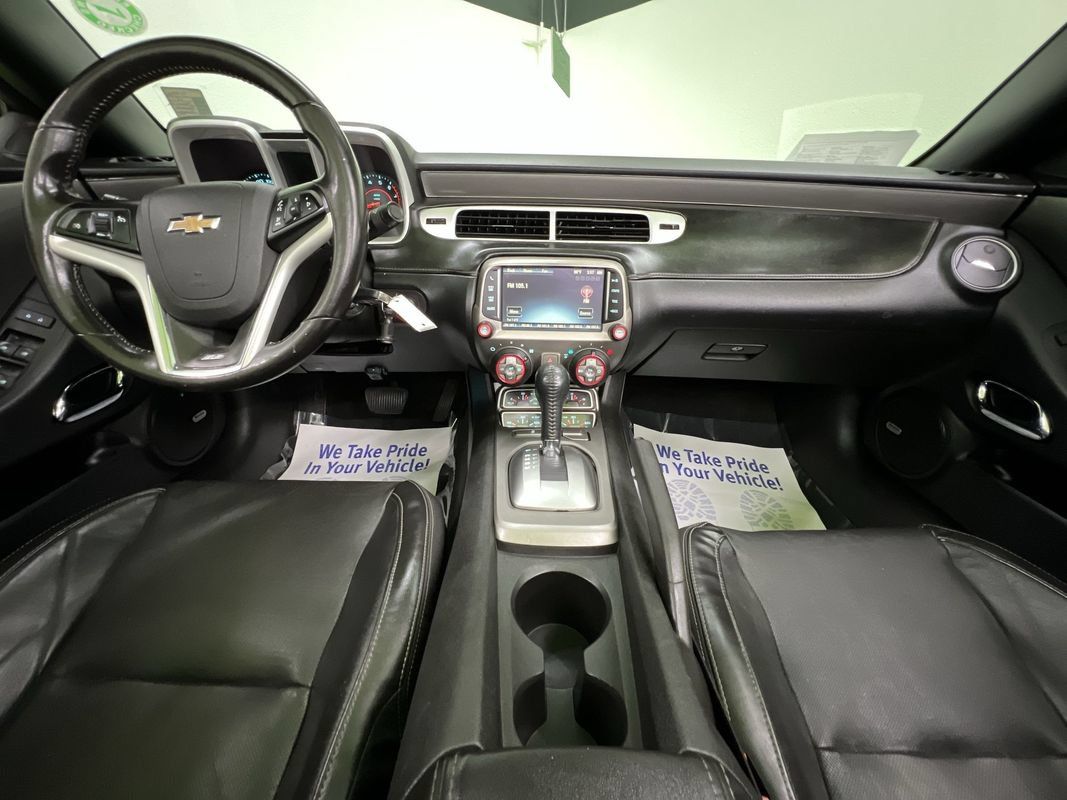 Used 2014 Chevrolet Camaro SS w/ RS Package RWD image 17