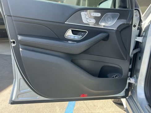 Used 2023 Mercedes-Benz GLE 450 4MATIC image 9