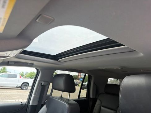 Used 2019 Chevrolet Tahoe LT w/ Max Trailering Package AWD/4WD image 14