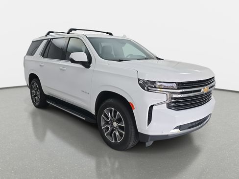 Used 2023 Chevrolet Tahoe LT w/ Luxury Package image 3