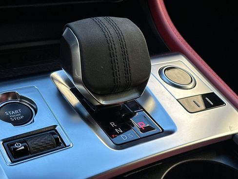 Used 2025 Jaguar F-PACE R-Dynamic S image 25