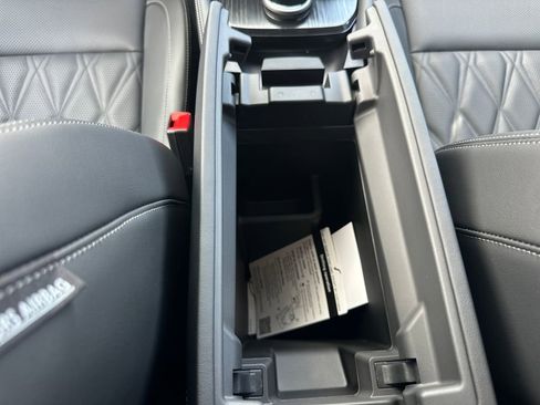 New 2026 Nissan Rogue Platinum AWD/4WD image 29