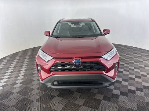 Used 2021 Toyota RAV4 XLE w/ XLE Grade Weather Package AWD/4WD image 2