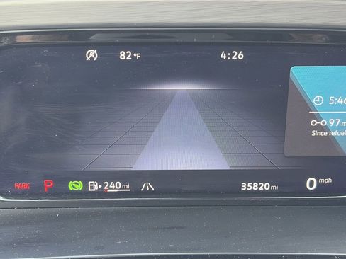 Used 2024 Volkswagen Atlas Cross Sport SE image 9