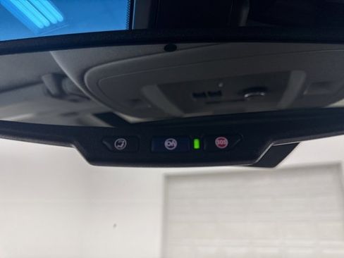 Used 2019 Chevrolet Suburban Premier w/ Premier Plus Edition image 22