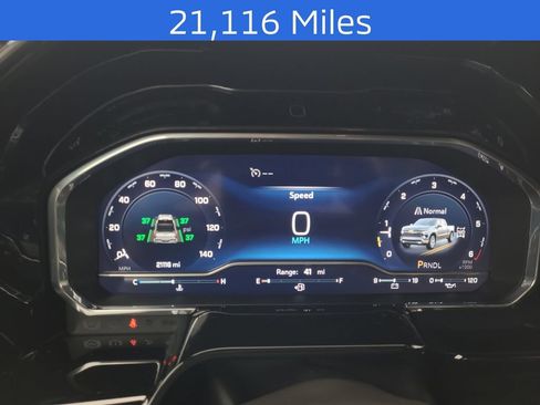 Used 2024 Chevrolet Silverado 1500 LT AWD/4WD image 19