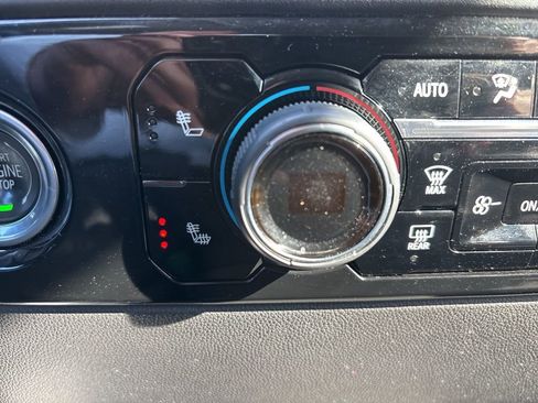 Certified 2023 Chevrolet Silverado 1500 LT image 44