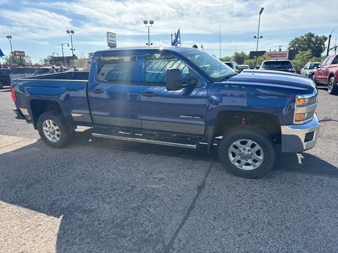 Used 2015 Chevrolet Silverado 2500 LT w/ Z71 Package, Off-Road image 6