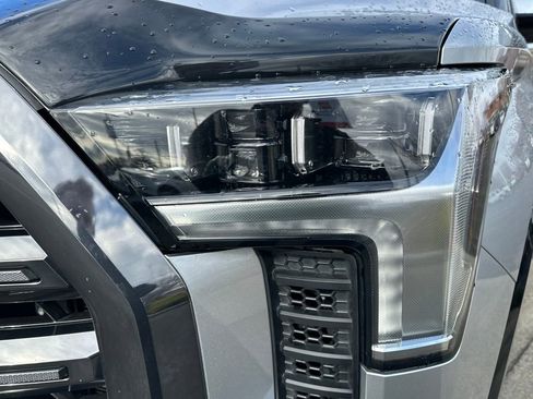 Used 2023 Toyota Tundra Platinum image 9