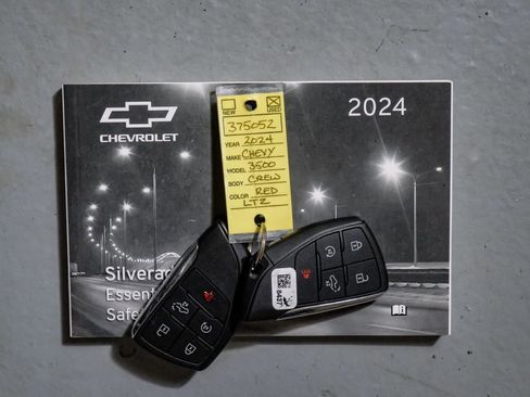 Used 2024 Chevrolet Silverado 3500 LTZ w/ LTZ Plus Package image 62