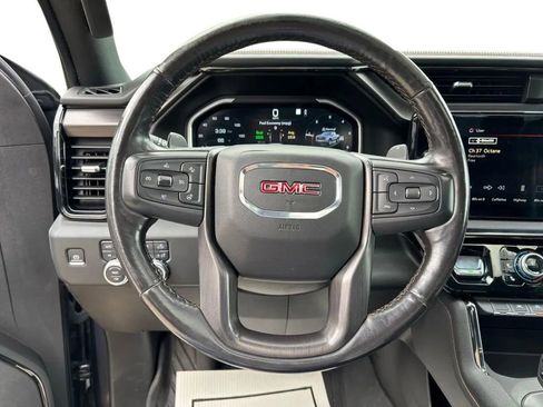 Used 2022 GMC Sierra 1500 AT4 w/ AT4 Preferred Package AWD/4WD image 12