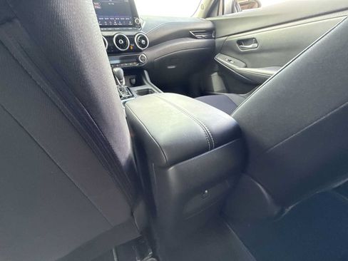 Used 2020 Nissan Sentra SV FWD image 21