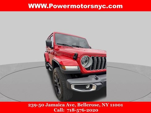 Used 2025 Jeep Wrangler Unlimited Sahara w/ Safety Group AWD/4WD image 9