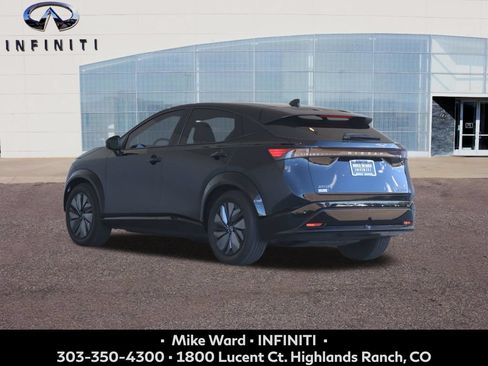 Used 2024 Nissan Ariya AWD image 3