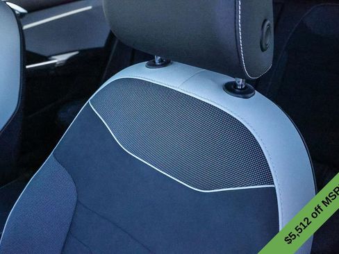 New 2025 Volkswagen Taos SE image 42