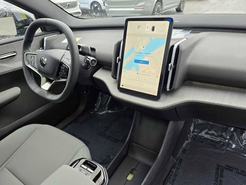 New 2026 Volvo EX30 Cross Country Ultra image 10