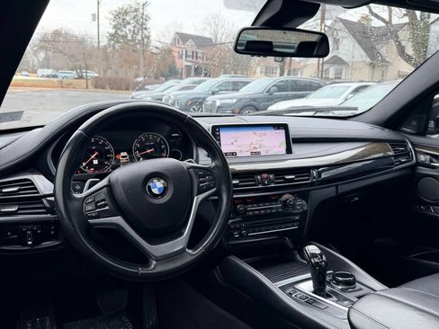 Used 2018 BMW X6 sDrive35i RWD image 12