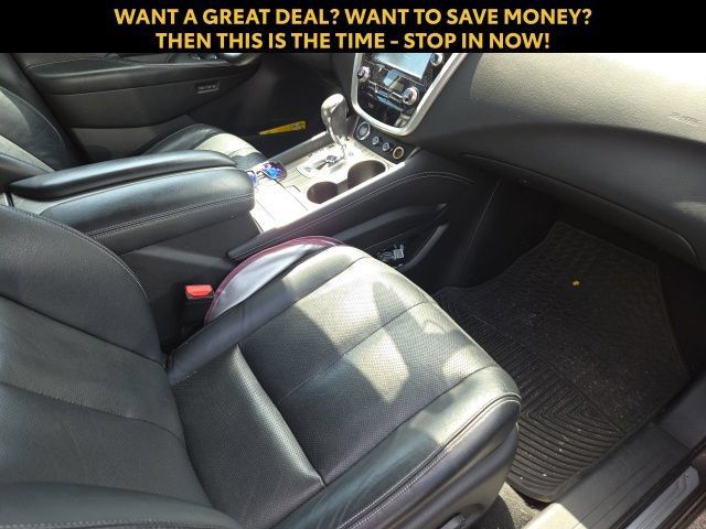 Used 2015 Nissan Murano Platinum w/ Platinum Technology Package FWD image 9