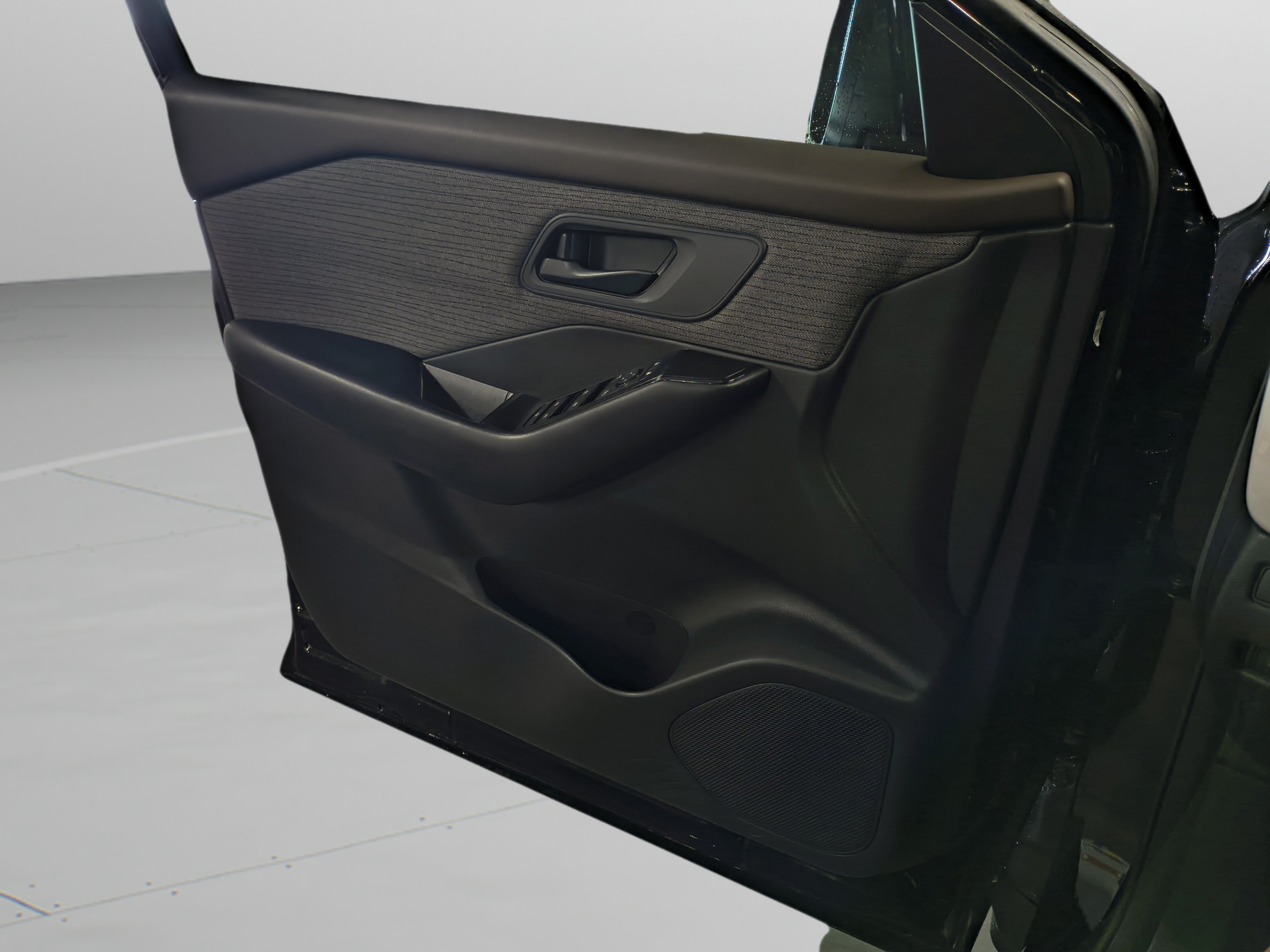 Certified 2023 Nissan Rogue S AWD/4WD image 24