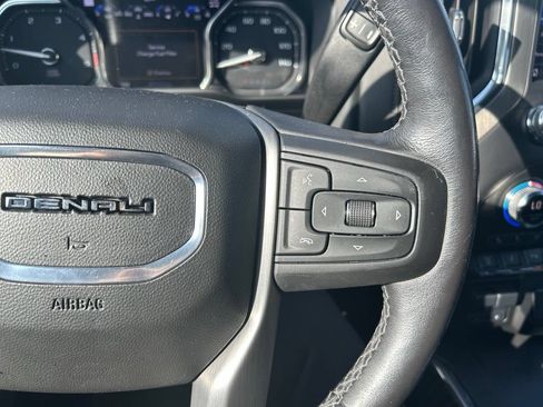 Used 2022 GMC Sierra 2500 Denali AWD/4WD image 8