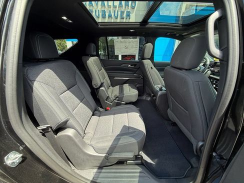 Used 2026 Chevrolet Traverse LT w/ Sun and Wheel Package AWD/4WD image 38