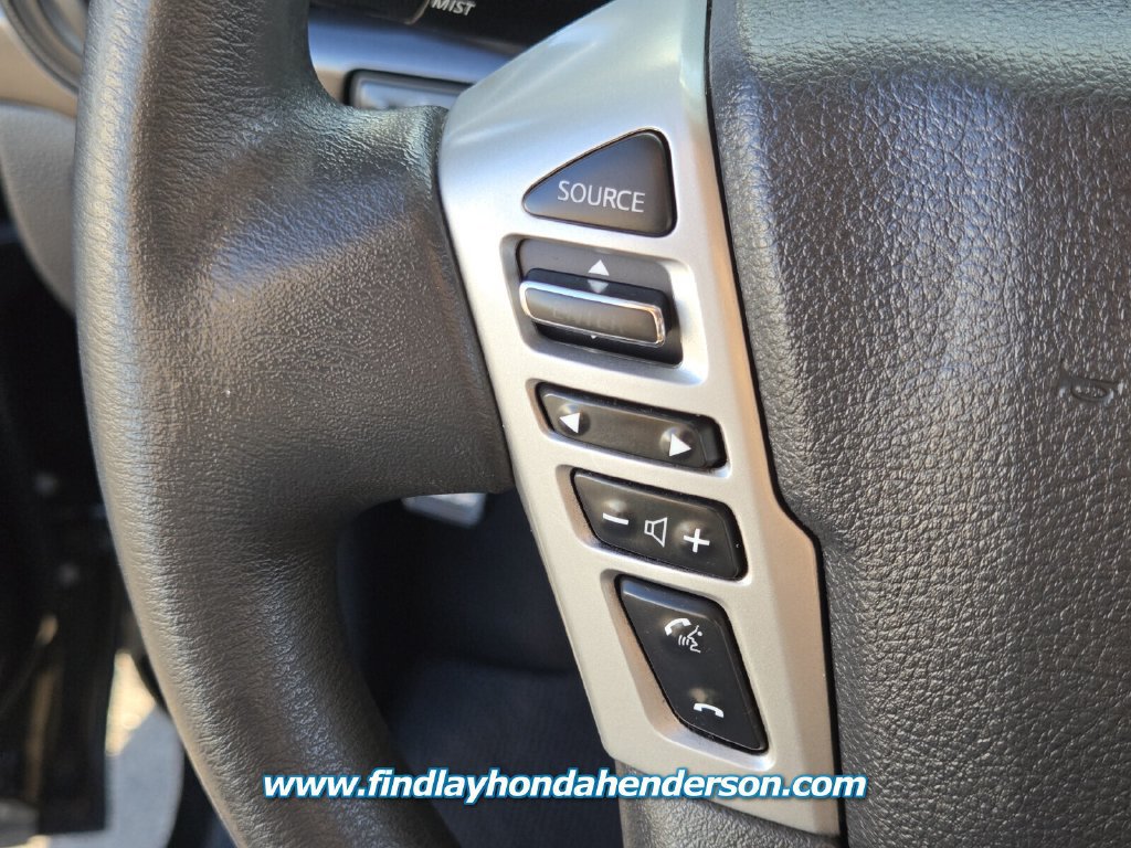 Used 2017 Nissan Titan SV RWD image 25
