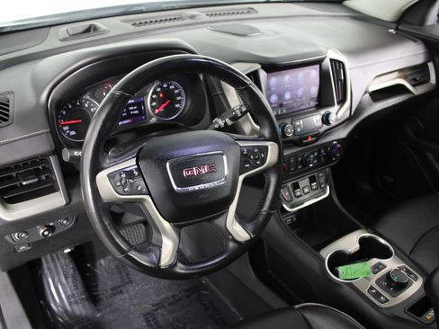 Used 2019 GMC Terrain Denali w/ Advanced Safety Package FWD image 3