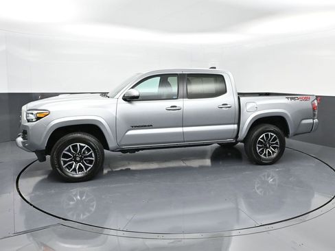 Certified 2023 Toyota Tacoma TRD Sport image 29