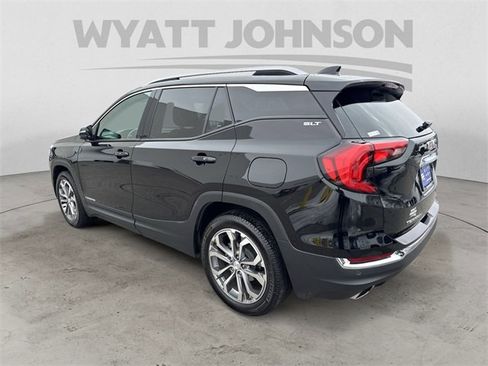 Used 2018 GMC Terrain SLT w/ Preferred Package image 3