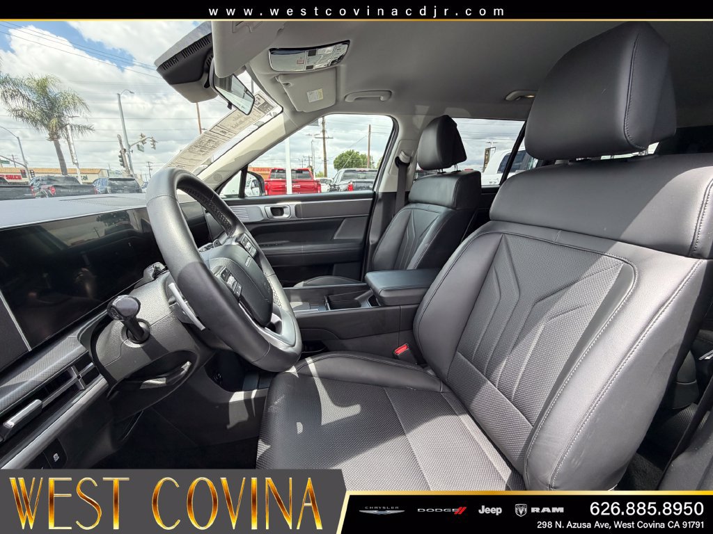 Used 2025 Hyundai Santa Fe SEL AWD/4WD image 19