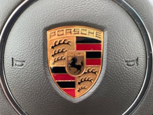 Used 2018 Porsche Macan S w/ Premium Package Plus AWD/4WD image 17