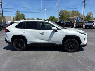 Used 2023 Toyota RAV4 SE w/ Convenience Package AWD/4WD video 2