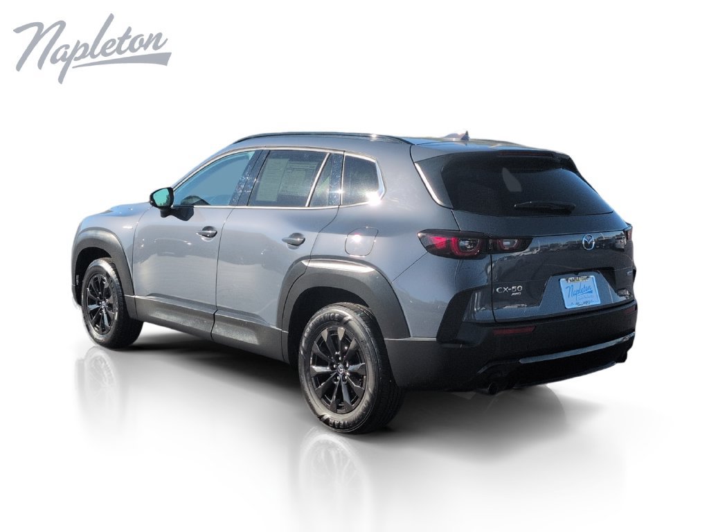 Used 2025 MAZDA CX-50 AWD 2.5 Hybrid w/ Premium Pkg image 3