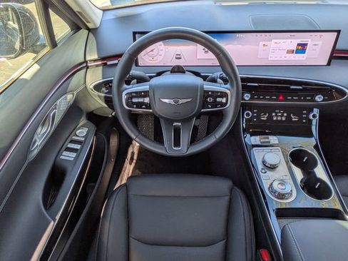 Used 2026 Genesis GV70 2.5T AWD/4WD image 15