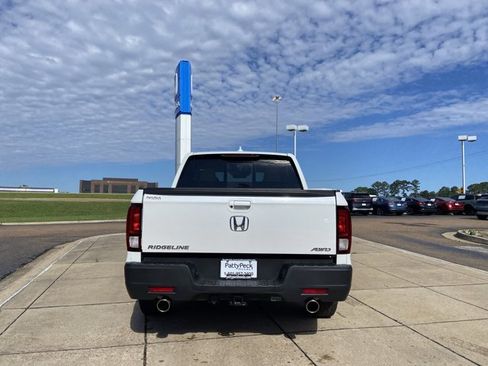 Used 2023 Honda Ridgeline RTL image 5