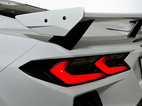 Used 2024 Chevrolet Corvette Stingray Preferred Cpe image 29