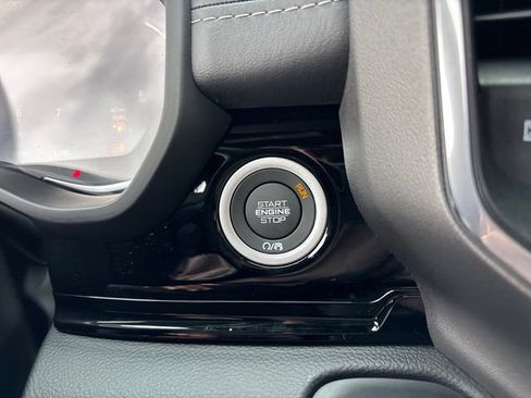New 2026 RAM 1500 Laramie w/ Night Edition AWD/4WD image 18