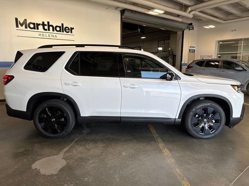 New 2026 Honda Pilot Black Edition image 8
