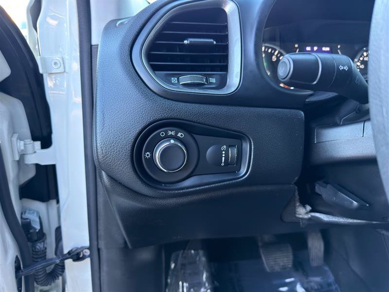 Used 2022 Jeep Renegade Sport AWD/4WD image 10