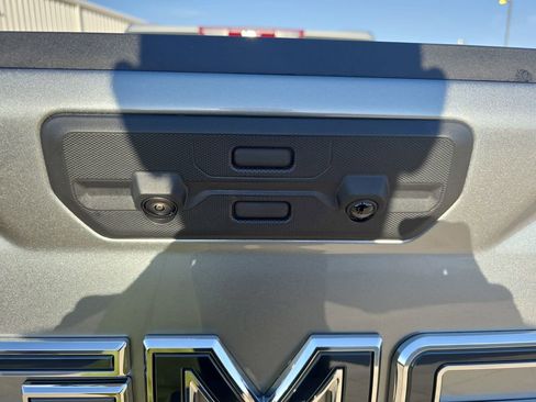 New 2026 GMC Sierra 1500 Denali Ultimate image 13