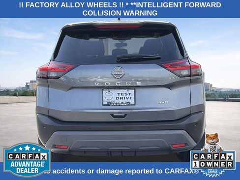 Used 2023 Nissan Rogue S image 4