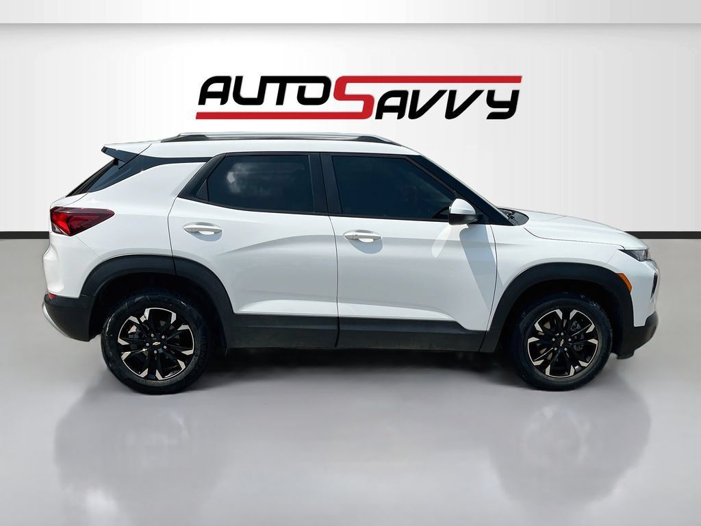 Used 2021 Chevrolet TrailBlazer LT AWD/4WD image 8