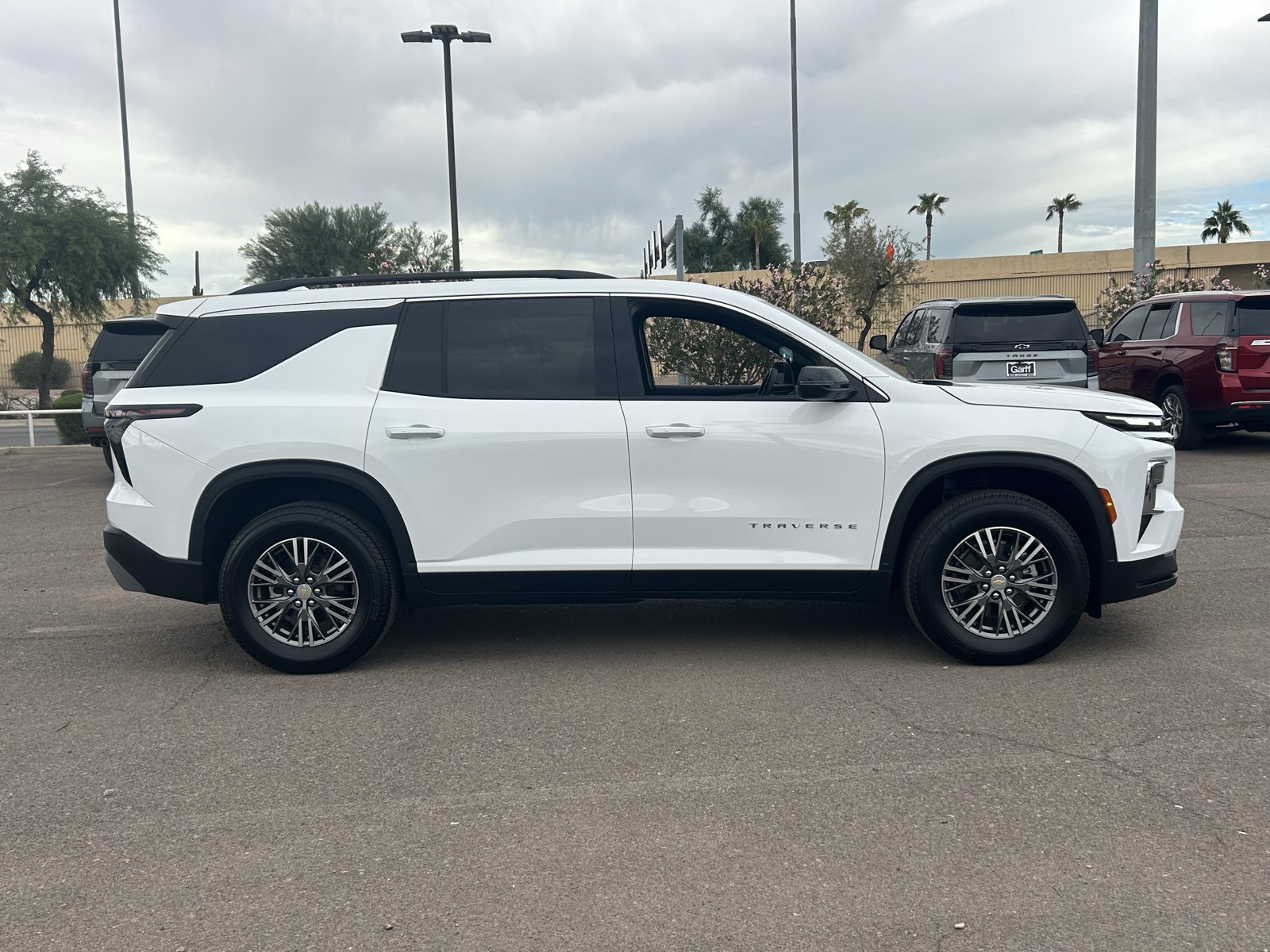 Certified 2026 Chevrolet Traverse LT w/ LPO, Floor Liner Package FWD image 6